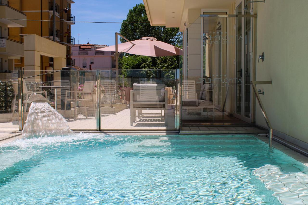 Atmosphere Suite Hotel Римини Экстерьер фото