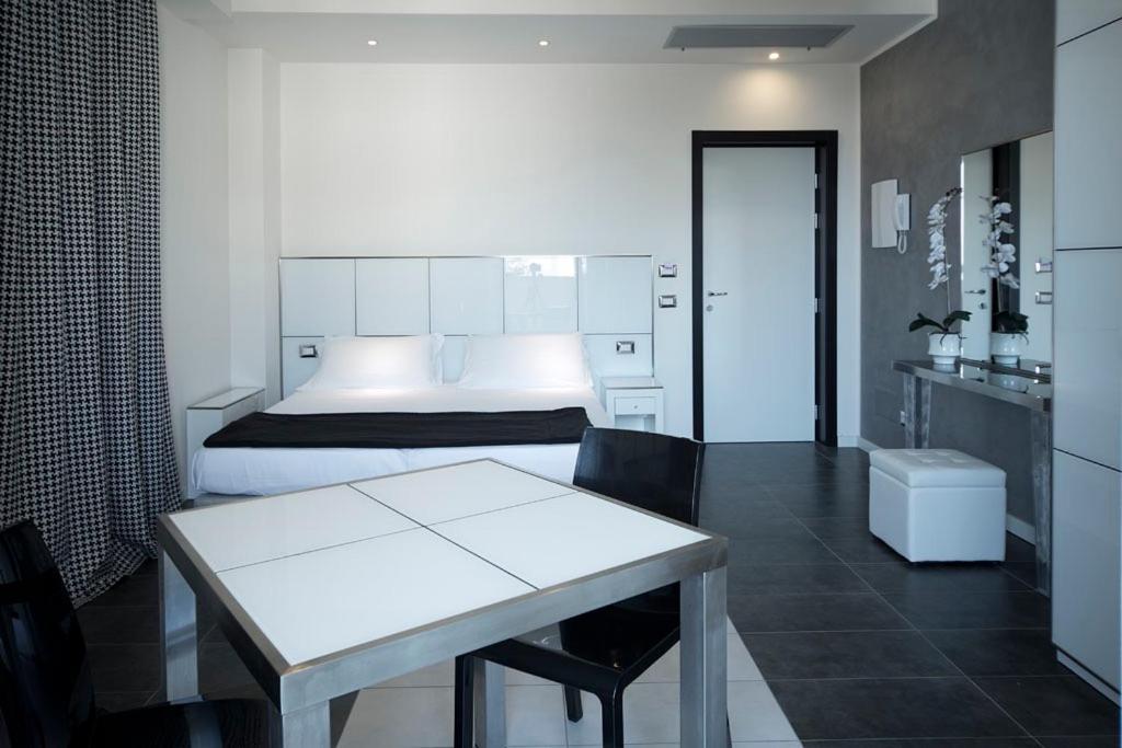 Atmosphere Suite Hotel Римини Экстерьер фото